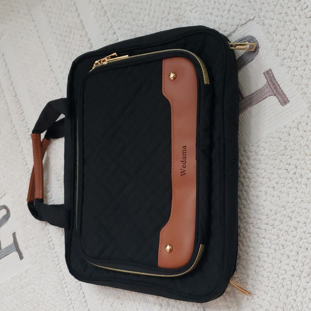 WEDAMA TRAVEL TOILETRY BAG